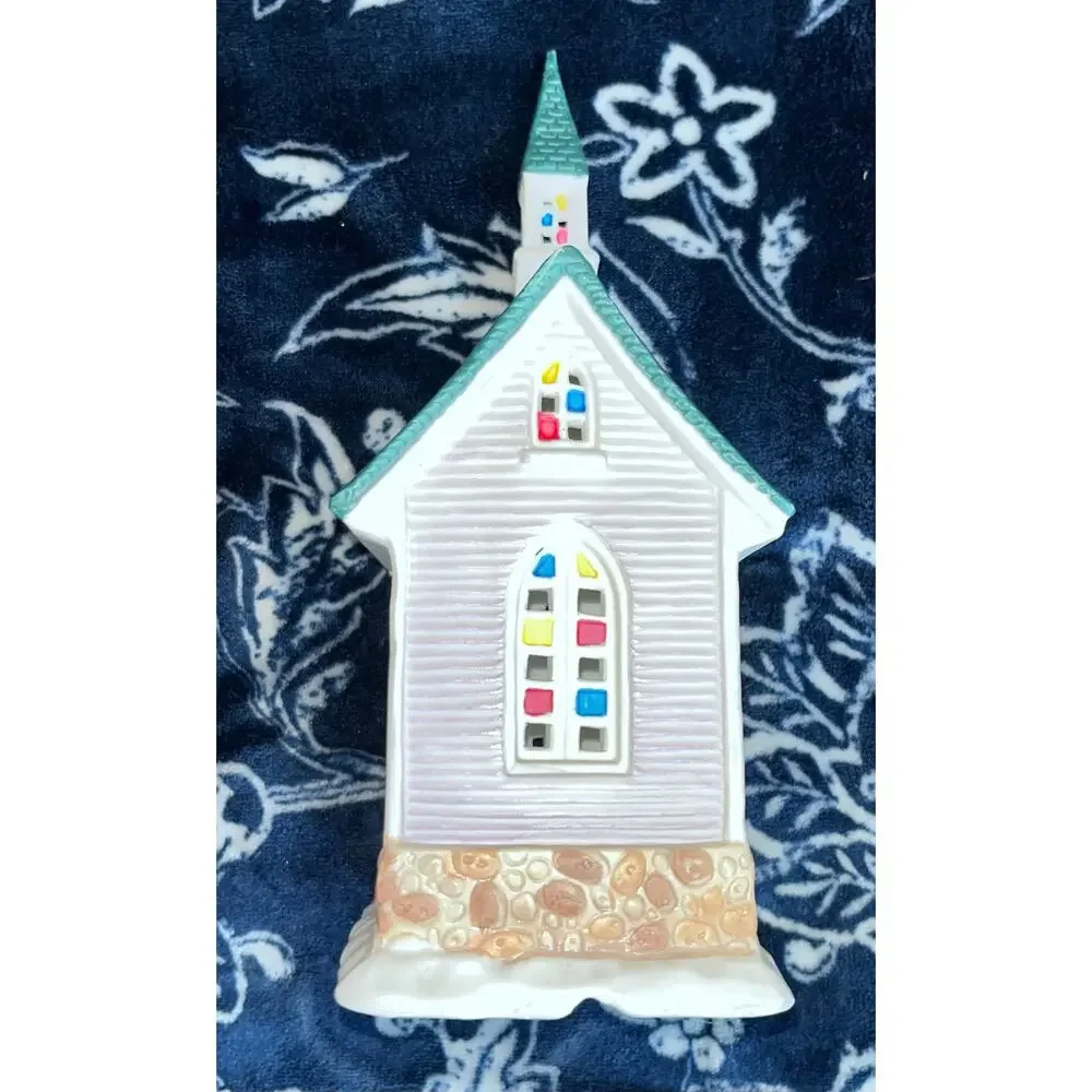 Vintage It’s A Wonderful Life Holiday Bedford Falls Chapel 1994 Christmas